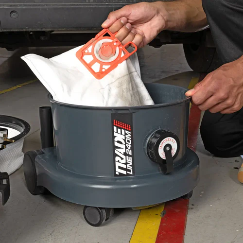 Replacing HepaFlo dust bag inside Numatic TRM240H M-Class dust extractor